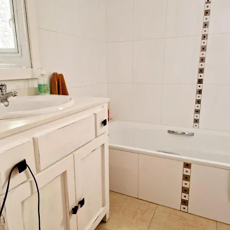 El Chaparral - Townhouse Apartment *